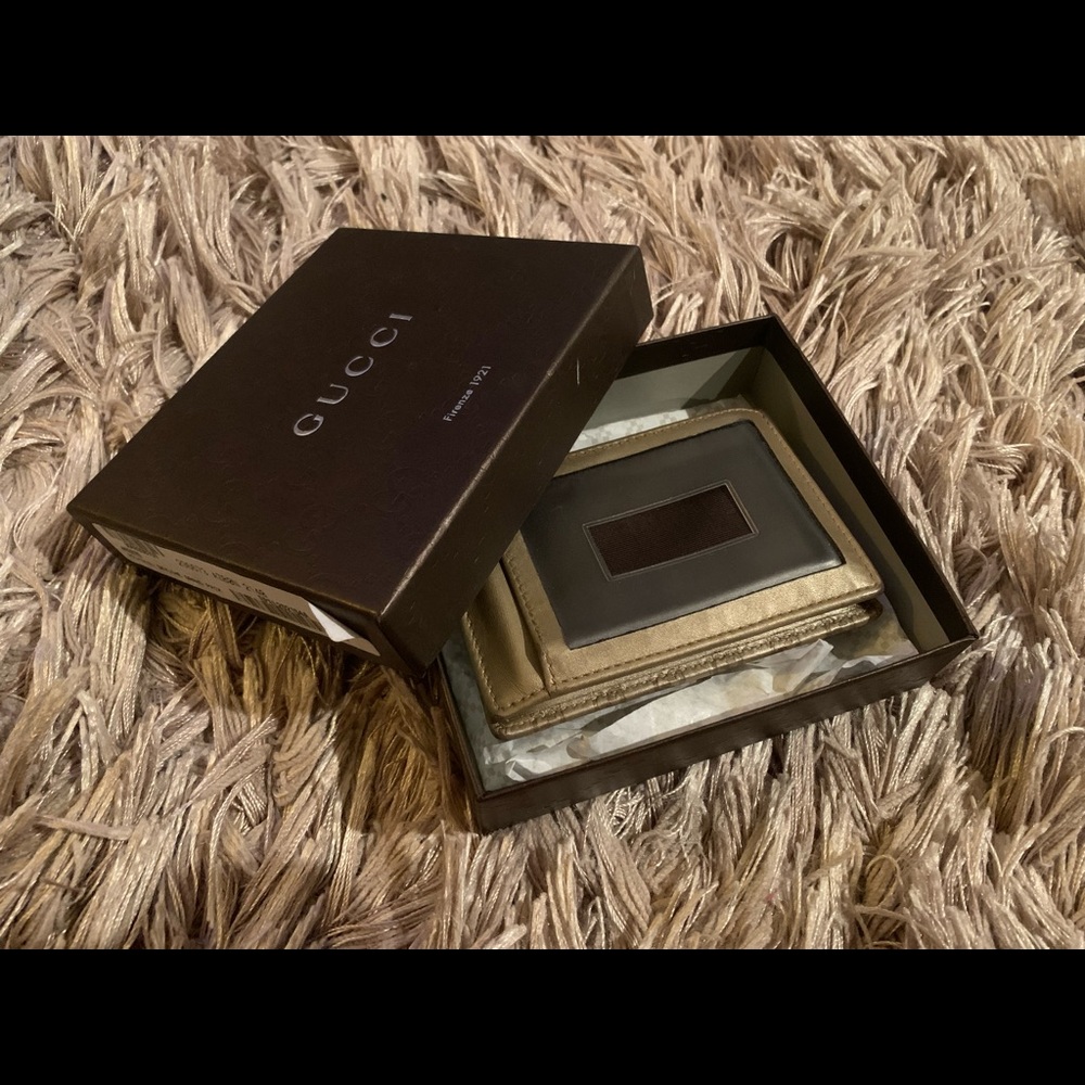 Gucci Wallet Card Holder - Picture 3 of 8
